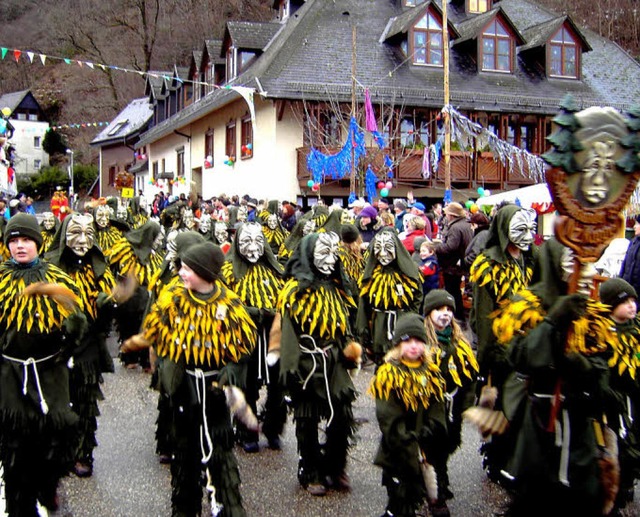 Angefhrt von der Jubilumszunft der S...ntagnachmittag durch das Kappler Tal.   | Foto: Hans Sigmund