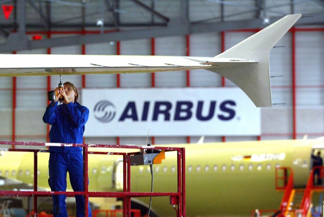 Viel zu tun trotz Krise &#8211; die Airbus-Produktion luft.  | Foto: ddp