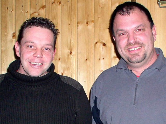 Bernd Maier und Joachim Rupp wollen si...m Jugendfuball zur Verfgung stellen.  | Foto: Albert Greiner