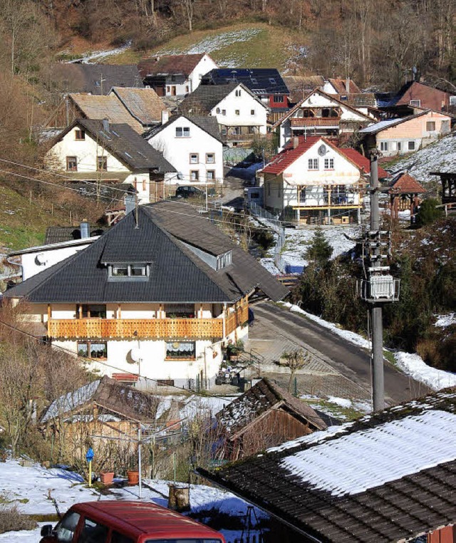 Blick auf den Haseler Ortsteil Glasht...tskanalisation angeschlossen werden.    | Foto: Wolfgang Roth