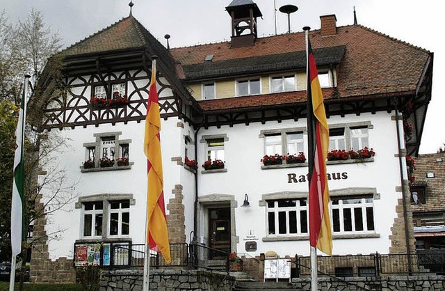Rathaus Altglashtten erhlt einBrgerbro  | Foto: Ralf Morys