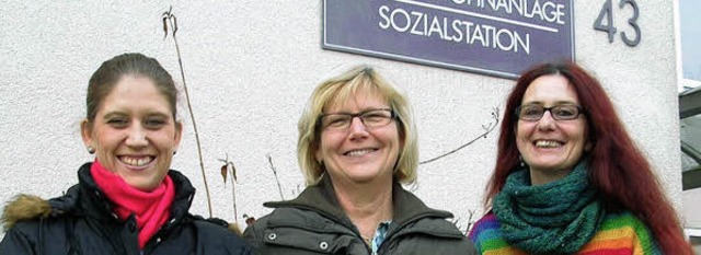 Auf ein gutes Miteinander bei der Kirc...e Stabla (links)  und Patrizia Linsin.  | Foto: Claudia Gempp