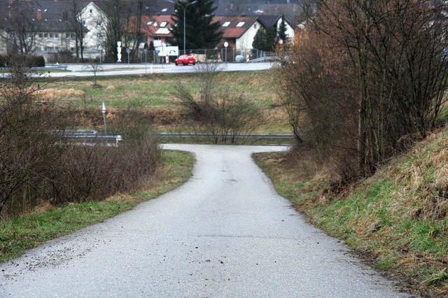 Keine Ein- oder Ausfahrten  soll es au...die Fahrzeughhe drei Meter betragen.   | Foto: archivfoto: Marlies Jung-Knoblich