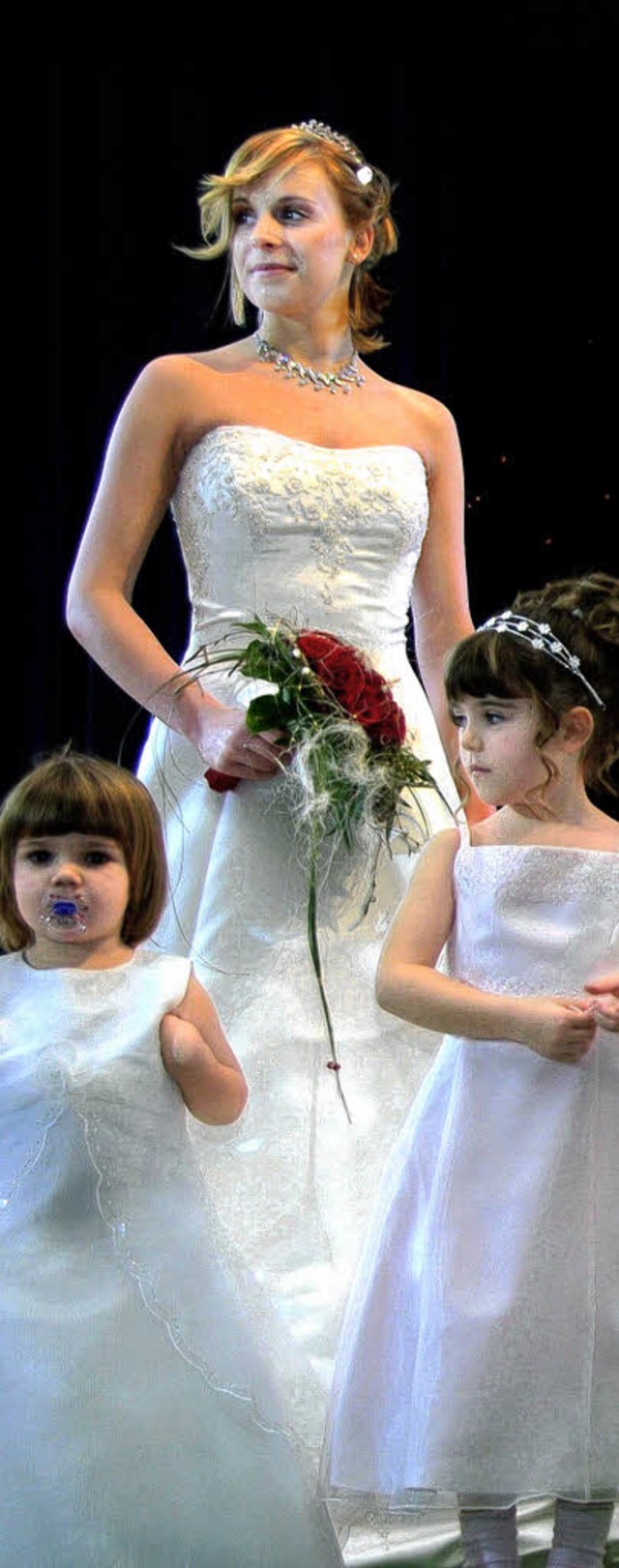 Die Braut steht im Mittelpunkt jeder Hochzeit.   | Foto: Markus Donner