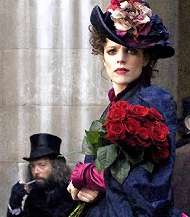 Holmes&#8217; Freundin oder Feindin? Rachel McAdams als Irene Adler.  | Foto: Warner