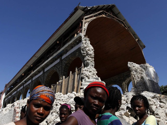 Zerstrte Kirche in Leogane, Haiti  | Foto: dpa