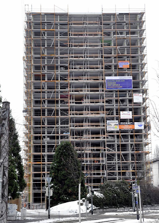 kologisch neu durchdacht: Hochhaus in Freiburg-Weingarten   | Foto: kunz