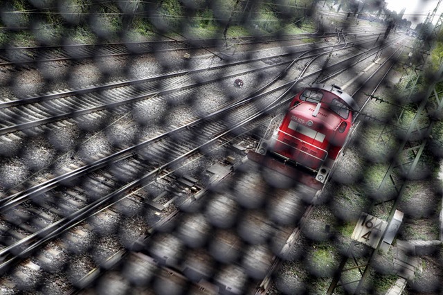 Die neue Bahntrasse erregt die Gemter in Sdbaden.  | Foto: Christoph Breithaupt
