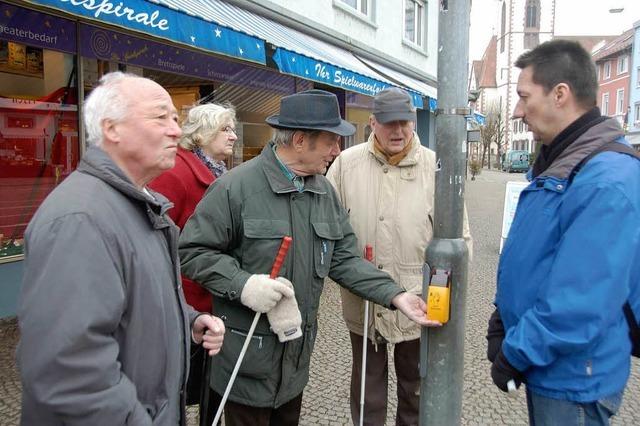 Blinde und Sehbehinderte stoen auf viele Barrieren