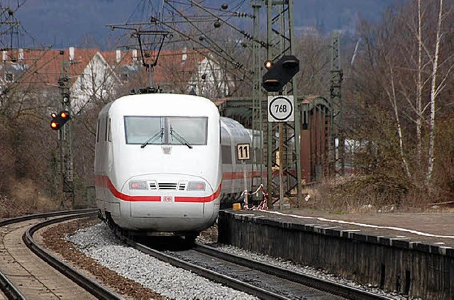 Auch ohne Tieflage: Bahn-Plne sollen fr die Brger ertrglicher werden.    | Foto: Frey