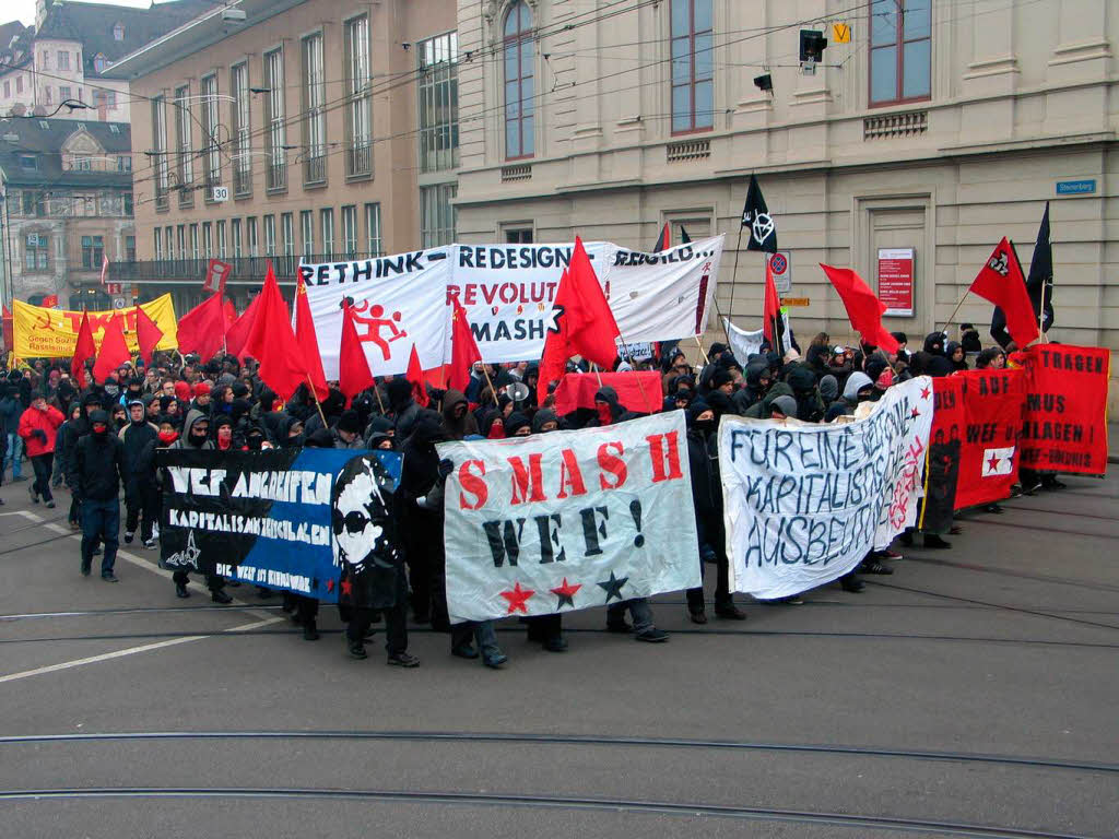 Demonstration gegen das Davoser Weltwirtschaftsforum in Basel