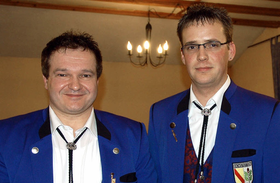 Klaus Hornecker (links), seit 25 Jahre...orst Frei zum Ehrenmitglied ernannt.    | Foto: Sebastian Ehret