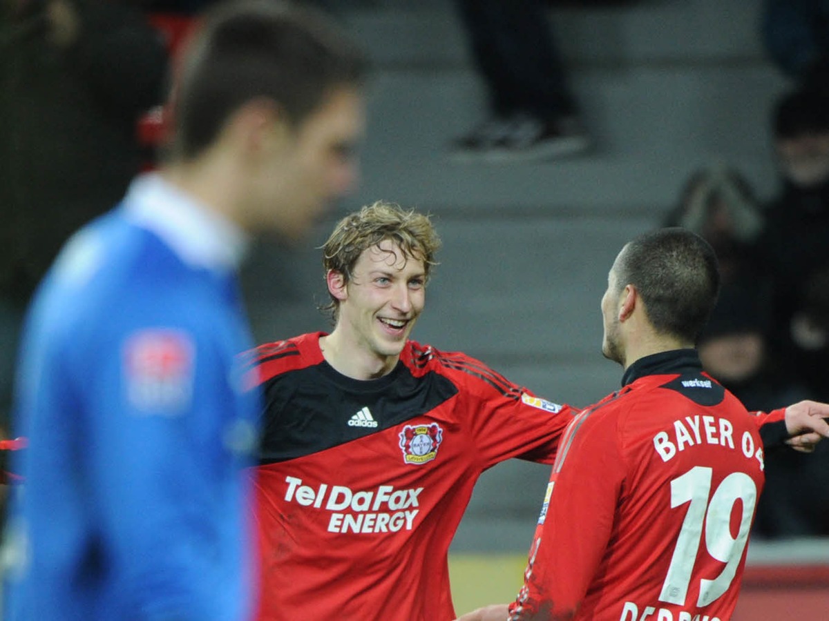 Leverkusens Stefan Kieling feiert seinen Treffer zum 1:0.