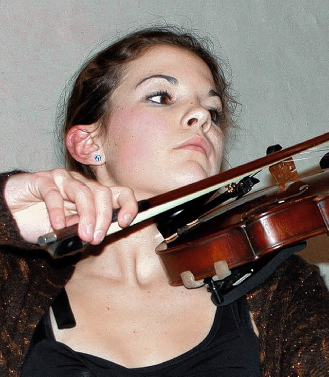Silke Weller nutzte das  Konzert als V...bewerb &#8222;Jugend musiziert&#8220;.  | Foto: Monika Weber