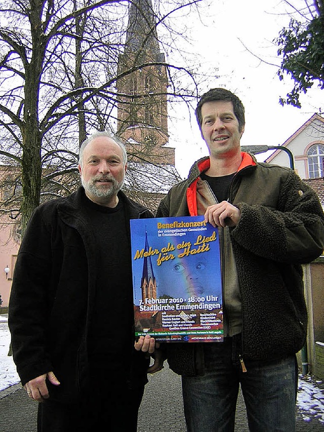 Die Pfarrer Georg Metzger und Christia...ugunsten von Haiti in der Stadtkirche.  | Foto: Gerhard Walser