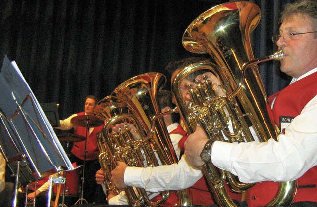 Der Musikverein Schlatt bei seinem Jahreskonzert.   | Foto: Anne Feyer