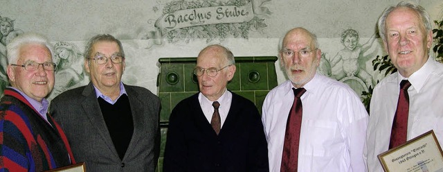 Gnther Schoch, Klaus Rupp, Walter Tho...m Vorstand des tlinger Gesangvereins   | Foto: BUCK