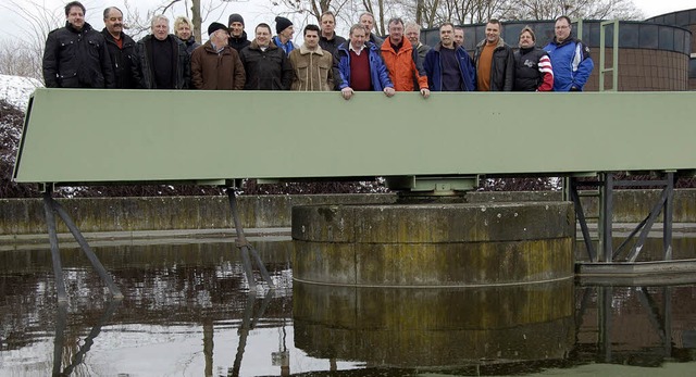 Gruppenbild ber dem Hertener Nachklrbecken  | Foto: Peter Gerigk