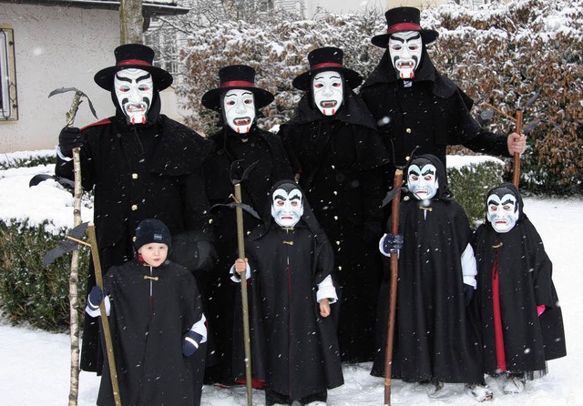 Oberrimsingen hat jetzt eine eigene Fastnachtszunft, die Schlossvampire.  | Foto: meike zorn