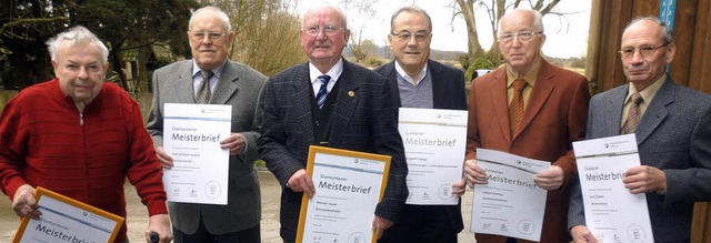 Hochkartige Meisterbriefe &#8211; (vo...Hangs, Heinz Eichner und  Kurt Zibold.  | Foto: dieter fink