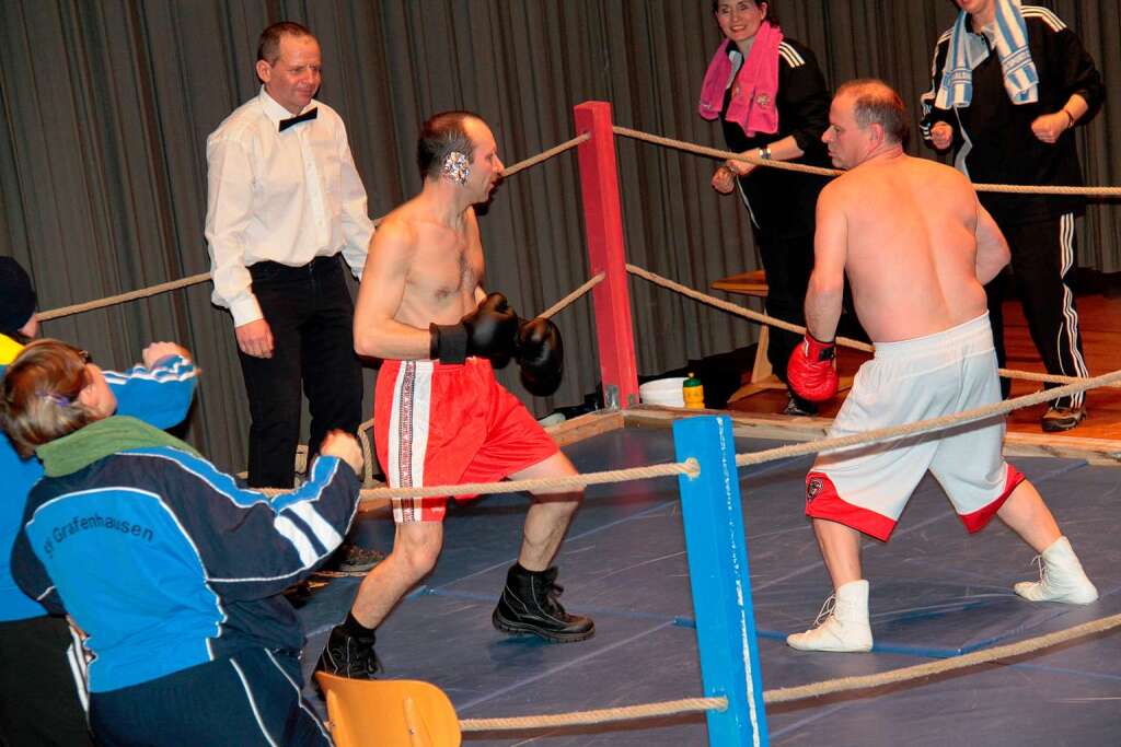 Schwergewichtskampf in der Schwarzwaldhalle