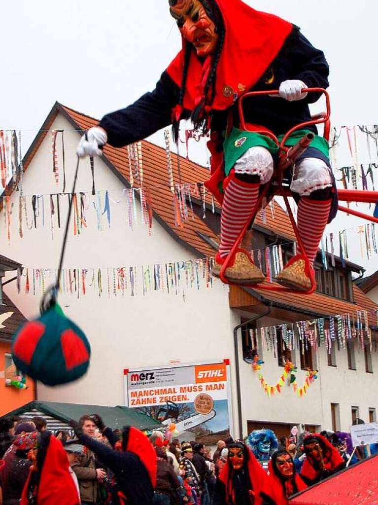 Ein Narrenfestival feierte Schwrstadt am Sonntag beim 44. Narrentreffen der Vereinigung Hochrheinischer Narrenznfte.