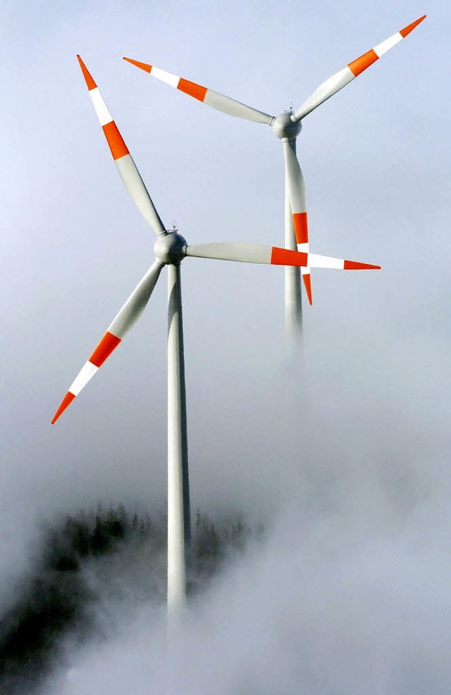 Die Aussichten fr die Windkraft in de...leiben dieser Tage eher durchwachsen.   | Foto: dpa