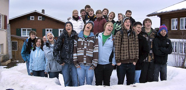 Sichtlich Spa hatten die 20 Jugendlic...it des Skiclub Fahrnau auf dem Stoss.   | Foto: Privat