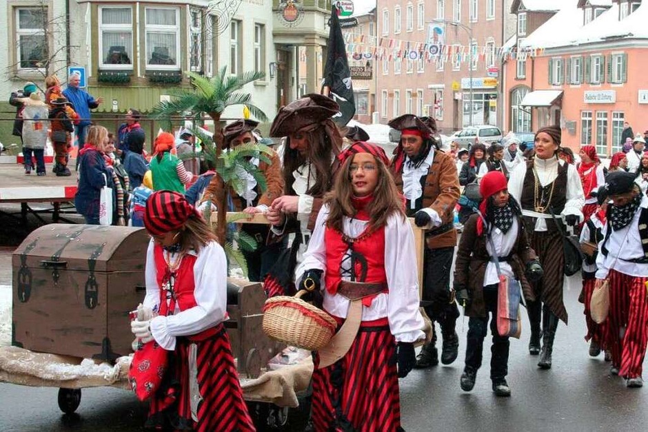 Viele Piraten nahmen die Löwenstadt in Beschlag. (Foto: Juliane Kühnemund) Viele Piraten nahmen die Löwenstadt in Beschlag. (Foto: Juliane Kühnemund)
