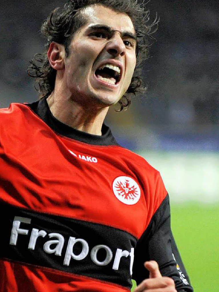 Ekstatischer aber jubelte: Halil Altintop. Ekstatischer aber jubelte: Halil Altintop.