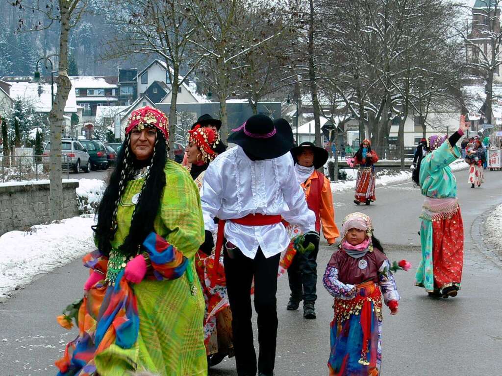 Traditionelle Znfte und private Themengruppen zogen durch das Glottertal bis zur Eichberghalle