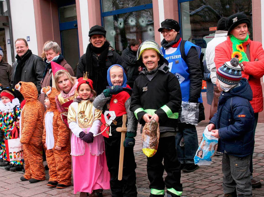 Kinderfasnacht in Schopfheim:  Die Kinder kamen in bunter Kostmierung