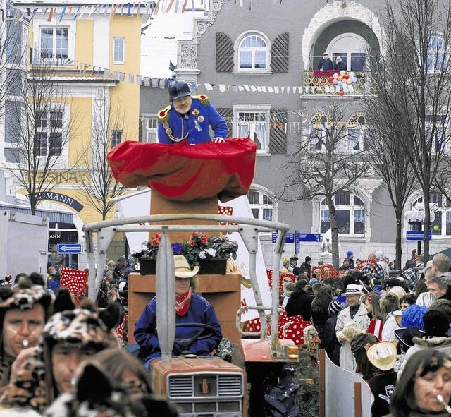 Von wegen entfhrte Kaiser-Bste. Hans... geschmhte &#8222;rote Wolke&#8220;.   | Foto: Ralf Brunner