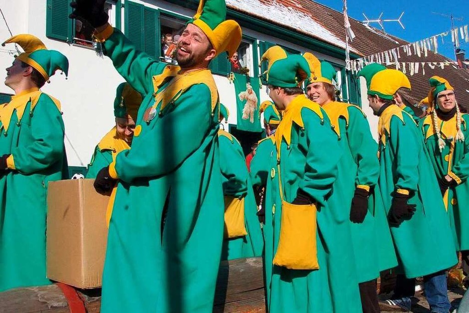 Ihren Spaß hatten die Ewattinger Elfer beim Umzug. (Foto: Juliane Kühnemund) Ihren Spaß hatten die Ewattinger Elfer beim Umzug. (Foto: Juliane Kühnemund)