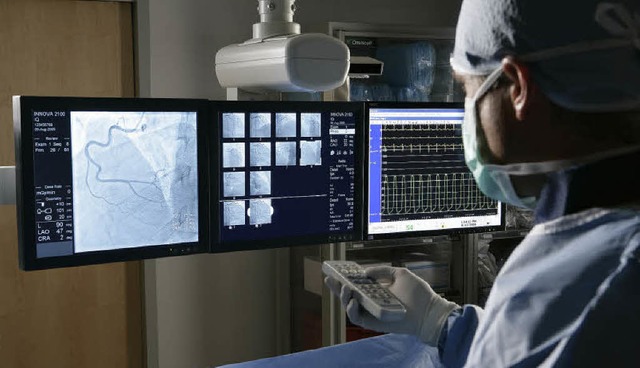 Das neue Herzkatheterlabor ermglicht ...lder bei geringerer Strahlenbelastung.  | Foto: BZ