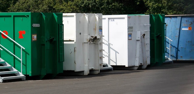 Altpapier und Pappe kann auch auf dem Recyclinghof entsorgt werden.  | Foto: Wilfried Dieckmann