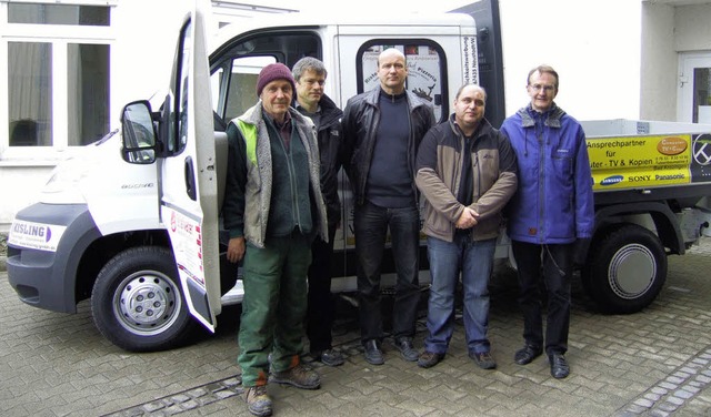 Neues Sponsorenfahrzeug fr den Bauhof...erdem Brgermeister Ekkehart Meroth.   | Foto: SUSANNE MLLER