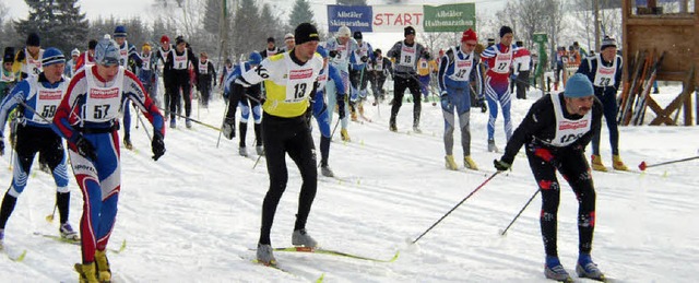 Massenstart: Die Veranstalter erwarten...er etliche Teilnehmer zum Skimarathon.  | Foto: Archivfoto: Ulrike Spiegelhalter