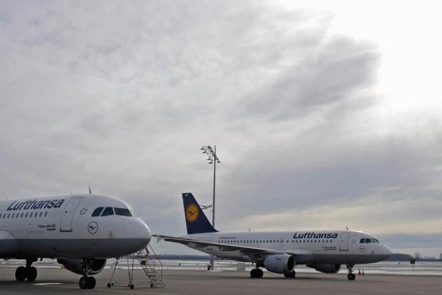 Lufthansa-Piloten checken ihre Position: Streik ausgesetzt