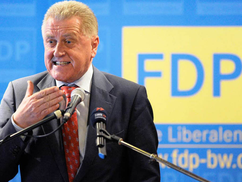 Wirtschaftsminister Ernst Pfister