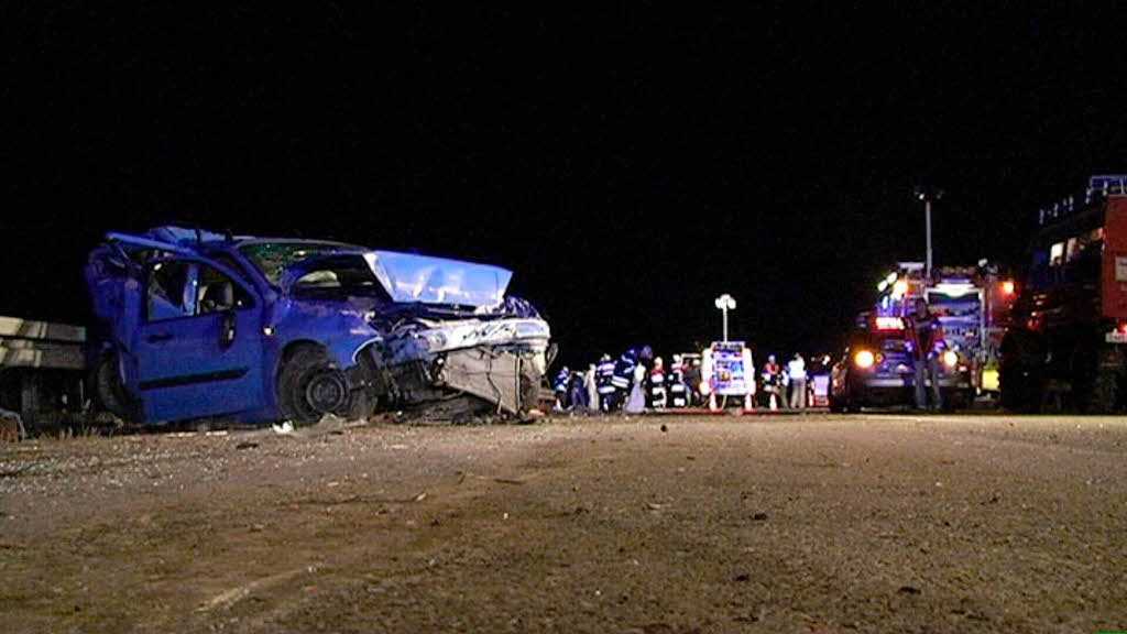 Die Unfallstelle auf der Autobahn 5. Die Unfallstelle auf der Autobahn 5.