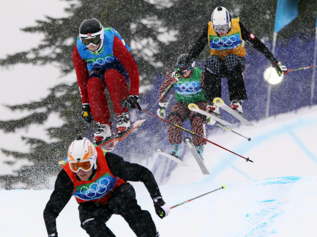 Bei der olympischen Skicross-Premiere schied das deutsche Damen- Trio geschlossen im Achtelfinale aus.