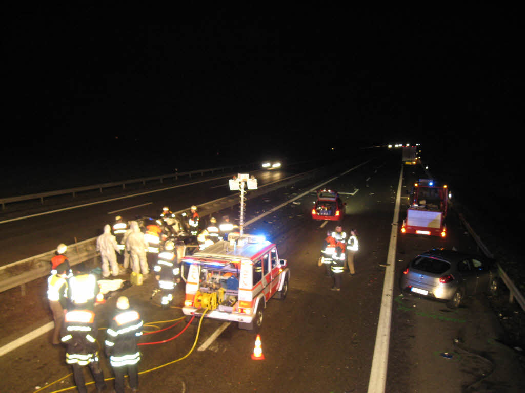 Die Unfallstelle auf der Autobahn 5. Die Unfallstelle auf der Autobahn 5.