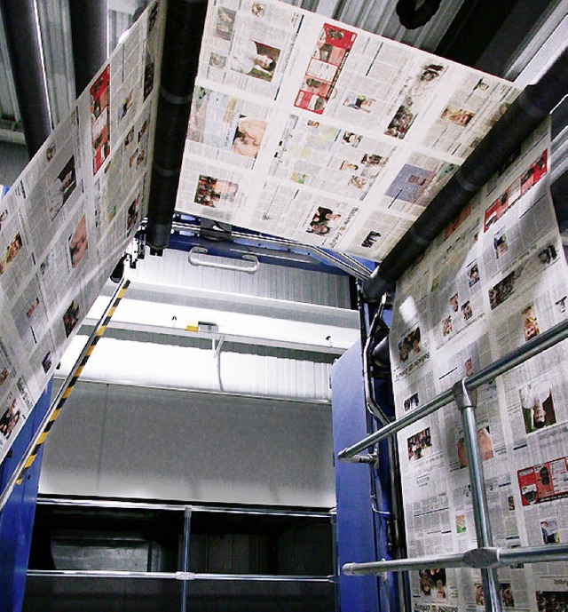 Frisch bedruckte Papierbahnen fr die Badische Zeitung  | Foto: Grabherr