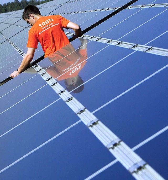 Die Photovoltaik soll  in Mahlberg ausgebaut werden.   | Foto: dpa