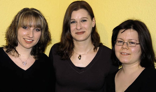 Sandra Sprich, Nadja Berger und  Anne ... Jugendgruppe des DRK Kandern leiten.   | Foto: michael raab