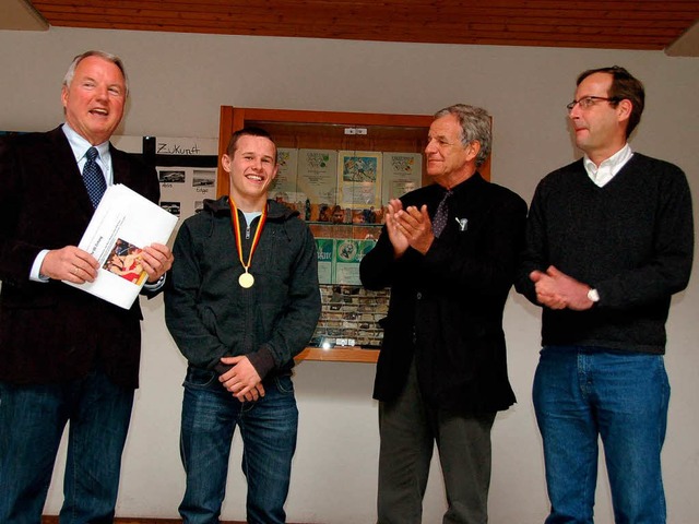 Grund zur Freude hat man an der  Schul... Meister im Freistil-Ringen geworden.   | Foto: Markus Maier