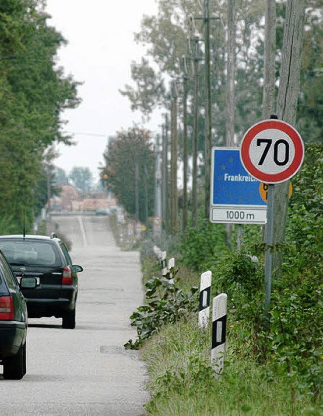 Der Radweg entlang der L103 kann nun gebaut werden.   | Foto: Archiv: B. Rein