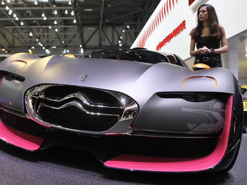 Der Citroen Survolt:  ein optisch monstrser Kompaktsportler, das Concept Car.