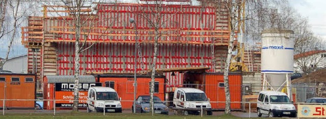 Der Neubau der Halle  in Auggen hat be...r Sportgerte wird spter entschieden.  | Foto: Umiger